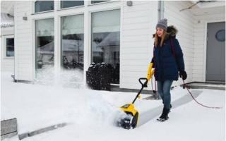 Electric snow blowers - electric shovels