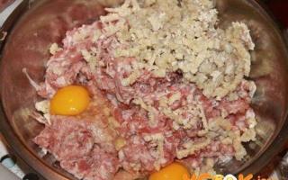 Pork cutlets.  Cutlets in the oven.  Juicy and tasty minced pork cutlets in the oven: recipe with photo PP pork cutlets in the oven